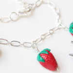 frutillas fresas porcelana brazaletes pulseras